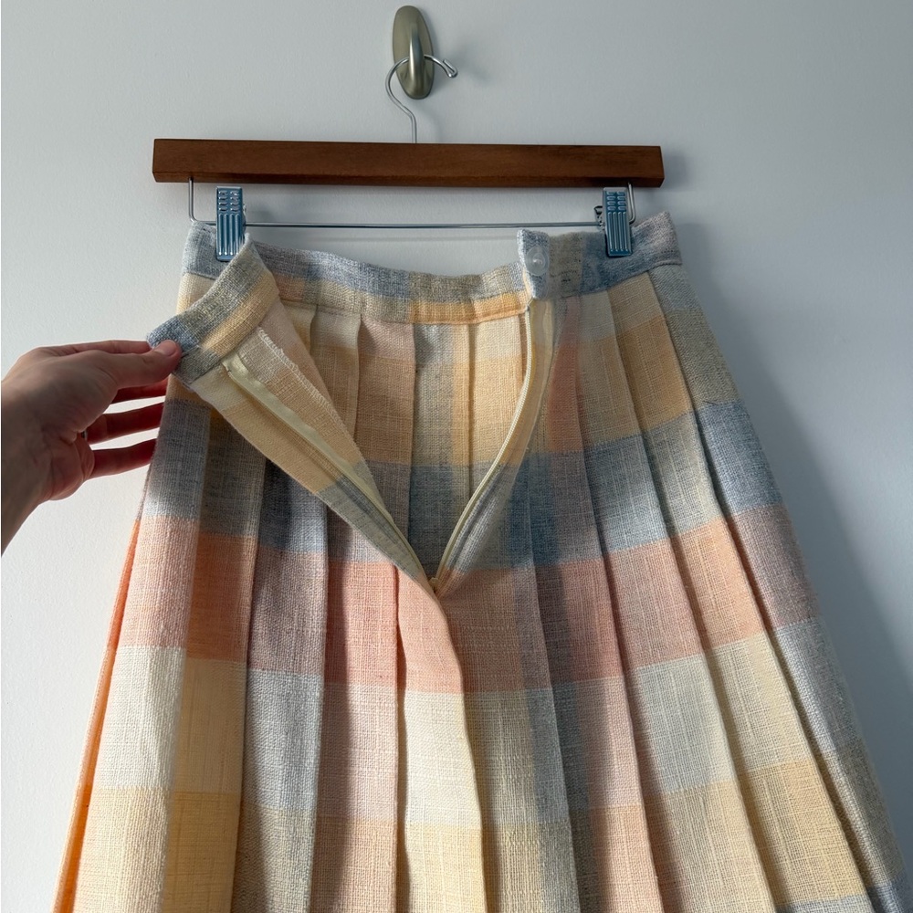 Pastel Pleated Skirt Vintage - Picture 6 of 10